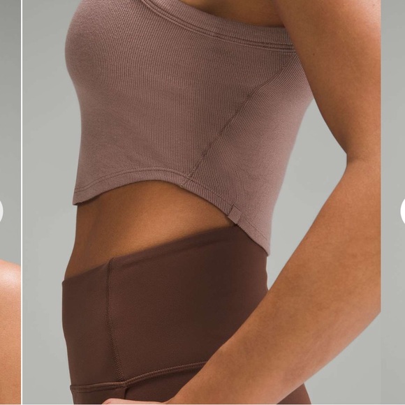 NWT Lululemon hold tight cropped tank - Picture 6 of 8